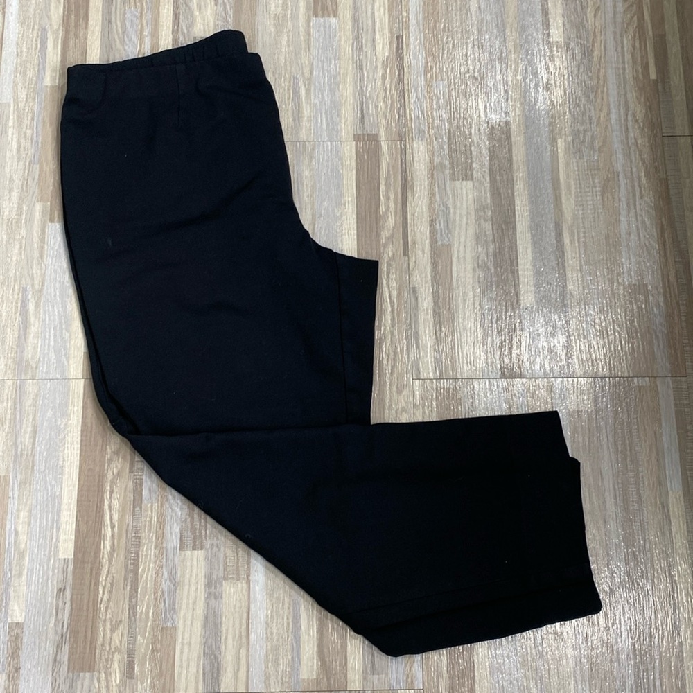 J. JILL ladies black pants, size large. Very good condition. Very comfortable.